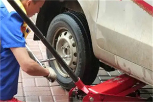 霍邱附近拖车24小时服务热线电话